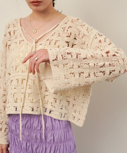 Bab(バブ)の「クロシェ前後2WAYトップス(Tシャツ/カットソー・レディース・A/B/アイボリー・FREE)」の9枚目の写真