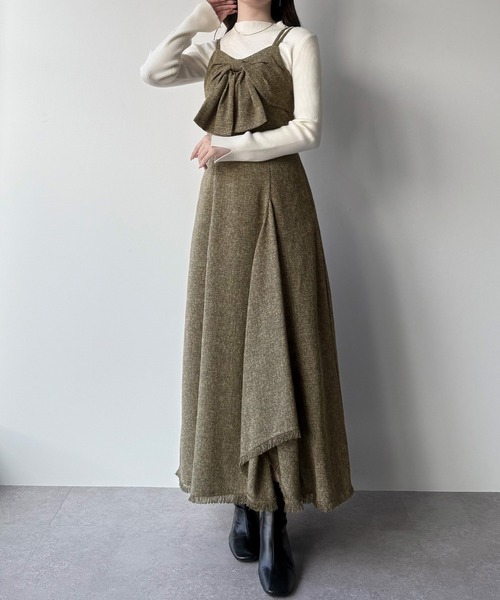 mipiarl(ミピアール)の「薄手ツイードフロントリボンラッフルキャミワンピース(ワンピース・レディース・ブラック/ダークベージュ/ライトブラウン・LARGE/MEDIUM/SMALL/X-LARGE)」の20枚目の写真