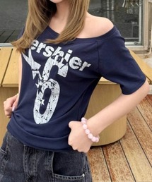 オフショルナンバリングロゴTシャツ