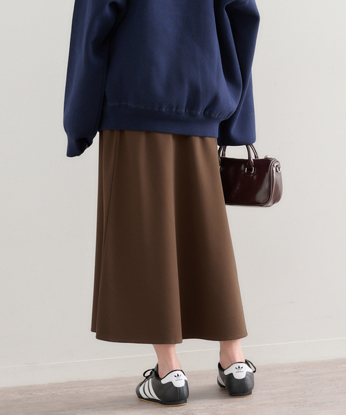 U by SPICK&SPAN（ユーバイスピックアンドスパン）の「《WEB限定》カットフレアスカート（スカート・レディース・ブラウン/ブラック・36/38）」の3枚目の写真