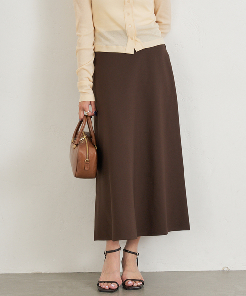 U by SPICK&SPAN（ユーバイスピックアンドスパン）の「《WEB限定》カットフレアスカート（スカート・レディース・ブラウン/ブラック・36/38）」の7枚目の写真