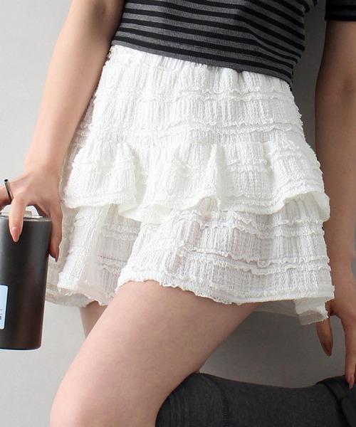 SpRay(スプレイ)の「【着るだけ可愛い】スタイルUPも叶うティアードミニスカート(スカート・レディース・アイボリー/ホワイト/ブラック・FREE)」の18枚目の写真