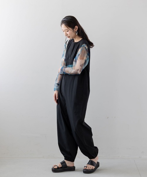 フェリシモMama(フェリシモママ)の「Moredde UVカット&撥水 ラッシュガードオールインワン(ラッシュガード・レディース・ブラック/ベージュ・M/L/LL)」の18枚目の写真