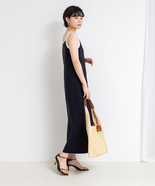 NOLLEY’S Sophi(ノーリーズソフィ)の「《手洗い可能》配色ニットロングキャミワンピース(ワンピース・レディース・ダークネイビー/ブラウン・38)」の14枚目の写真