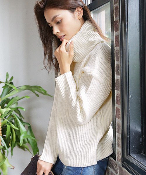 Luz Llena (philter)（ラズレナ　フィルター）の「[ウール混]ビッグタートルネックニット/トップス（ニット/セーター・レディース・ミント/ネイビー/オフホワイト/グレー/ブラック・MEDIUM/LARGE）」の2枚目の写真