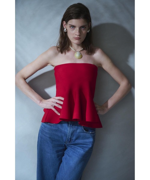Estella.K(エステラケー)の「Raisa Knit Top ベアニットペプラムニットTOP(その他トップス・レディース・ホワイト/ブラック/レッド/ピンク/イエロー・FREE)」の5枚目の写真
