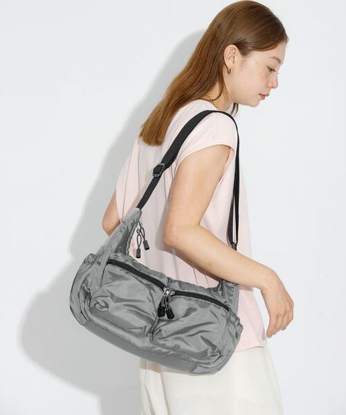 URBAN RESEARCH Sonny Label（アーバンリサーチサニーレーベル）の「グログラン2ポケットショルダーバッグ（ショルダーバッグ・レディース・ブラック/グレー・ONE）」の5枚目の写真