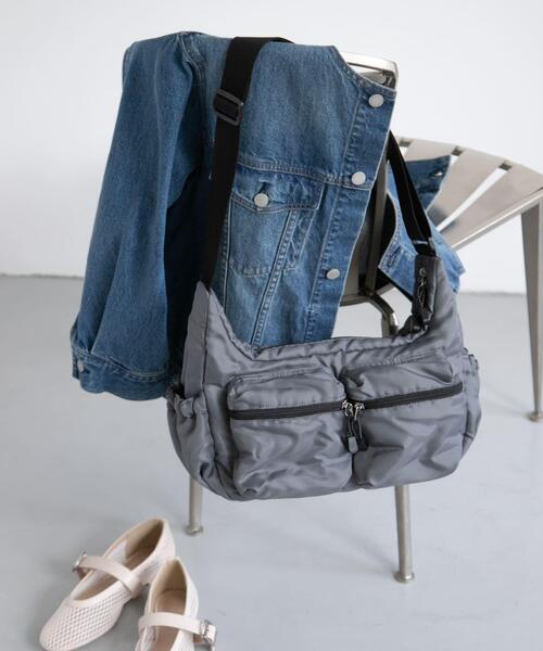 URBAN RESEARCH Sonny Label（アーバンリサーチサニーレーベル）の「グログラン2ポケットショルダーバッグ（ショルダーバッグ・レディース・ブラック/グレー・ONE）」の6枚目の写真