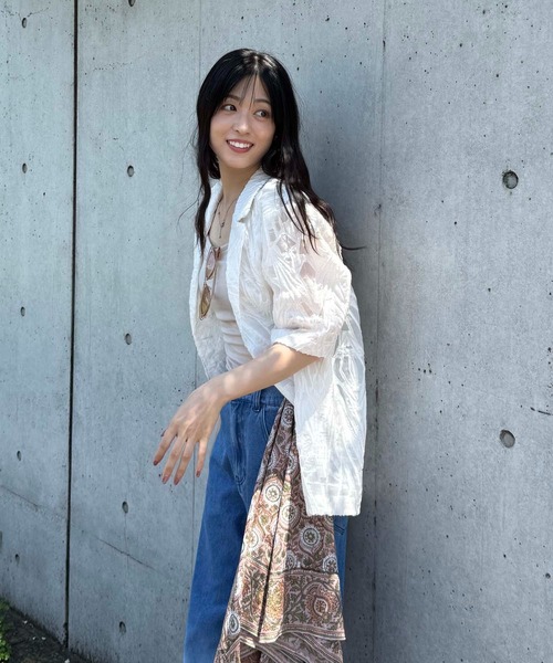 AS KNOW AS plus（アズノゥアズプラス）の「♪アソートデザイン 半袖テーラードジャケット（シアージャガード、シワサテン、ストライプ）（テーラードジャケット・レディース・チャコールグレー/アイボリー系/アイボリー・FREE）」の4枚目の写真