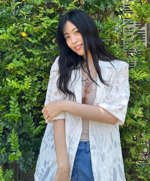 AS KNOW AS plus（アズノゥアズプラス）の「♪アソートデザイン 半袖テーラードジャケット（シアージャガード、シワサテン、ストライプ）（テーラードジャケット・レディース・チャコールグレー/アイボリー系/アイボリー・FREE）」の9枚目の写真