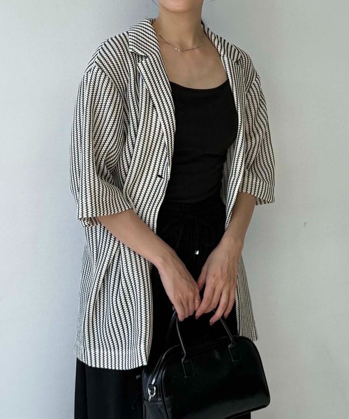 AS KNOW AS plus（アズノゥアズプラス）の「♪アソートデザイン 半袖テーラードジャケット（シアージャガード、シワサテン、ストライプ）（テーラードジャケット・レディース・チャコールグレー/アイボリー系/アイボリー・FREE）」の20枚目の写真