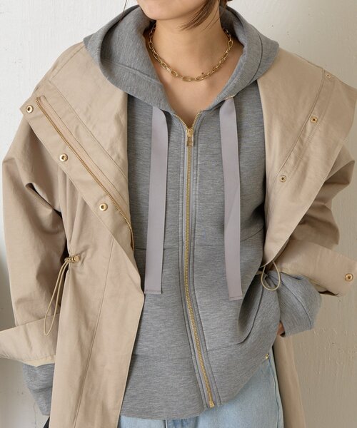 Jena espace merveilleux(ジェナ エスパスメルヴェイユ)の「【新色登場!】フリル切替パーカー(パーカー・レディース・グレー/ネイビー/アイボリー・FREE)」の11枚目の写真