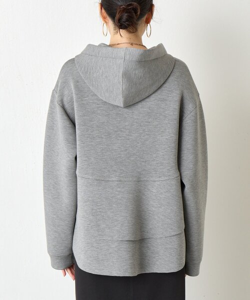 Jena espace merveilleux(ジェナ エスパスメルヴェイユ)の「【新色登場!】フリル切替パーカー(パーカー・レディース・グレー/ネイビー/アイボリー・FREE)」の19枚目の写真