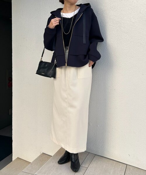 Jena espace merveilleux(ジェナ エスパスメルヴェイユ)の「【新色登場!】フリル切替パーカー(パーカー・レディース・グレー/ネイビー/アイボリー・FREE)」の22枚目の写真