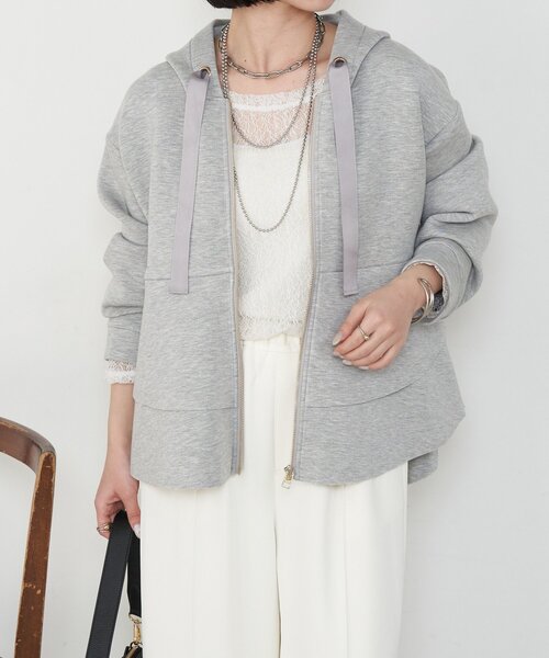 Jena espace merveilleux（ジェナ　エスパスメルヴェイユ）の「【新色登場！】フリル切替パーカー（パーカー・レディース・グレー/ネイビー/アイボリー/ライトグレー・FREE）」の20枚目の写真