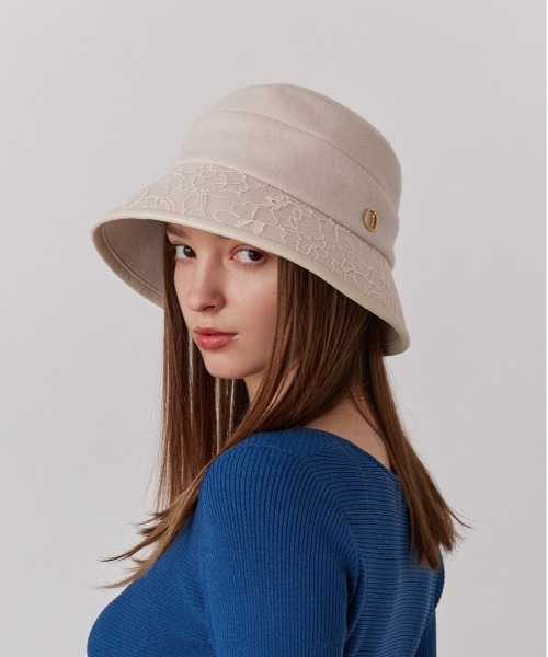 Chapeau d' O（シャポードオー）の「Chapeau d' O  Race Brim Beaver Cloche / シャポードオー（ハット・レディース・ライトベージュ/ダークグレー/ベージュ・M/57.5cm）」の16枚目の写真