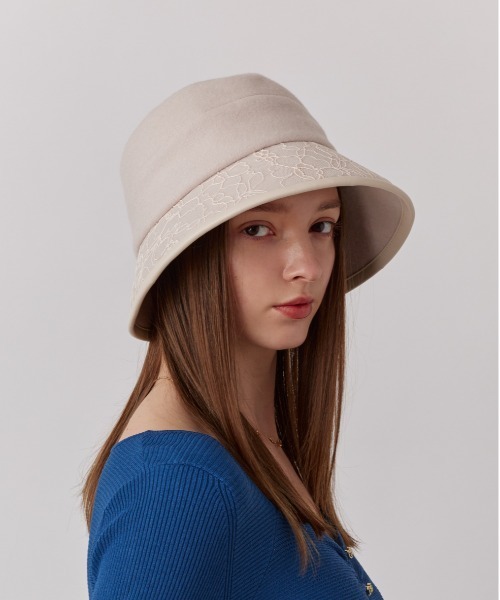 Chapeau d' O（シャポードオー）の「Chapeau d' O  Race Brim Beaver Cloche / シャポードオー（ハット・レディース・ライトベージュ/ダークグレー/ベージュ・M/57.5cm）」の18枚目の写真
