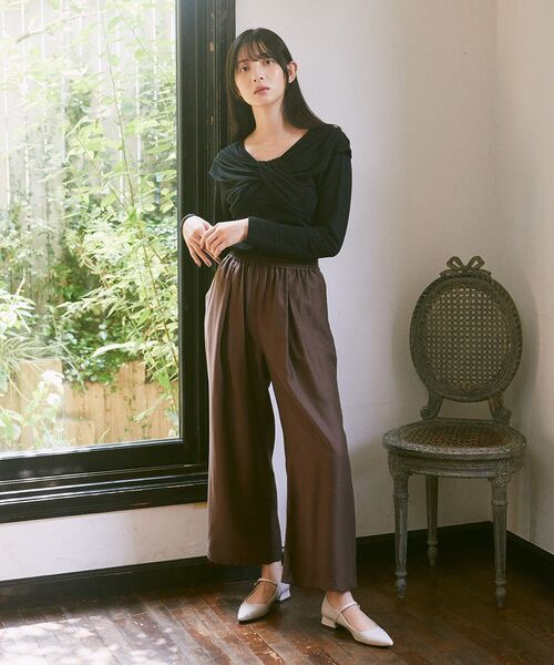 earth music&ecology（アースミュージックアンドエコロジー）の「リラックスタックパンツ（その他パンツ・レディース・チャコールグレー/ブラック/ブラウン・FREE）」の21枚目の写真