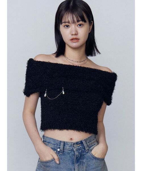 EMODA(エモダ)の「カールシャギーパールニットタンクトップ(ニット/セーター・レディース・ネイビー/レッド/ブラック・FREE)」の4枚目の写真