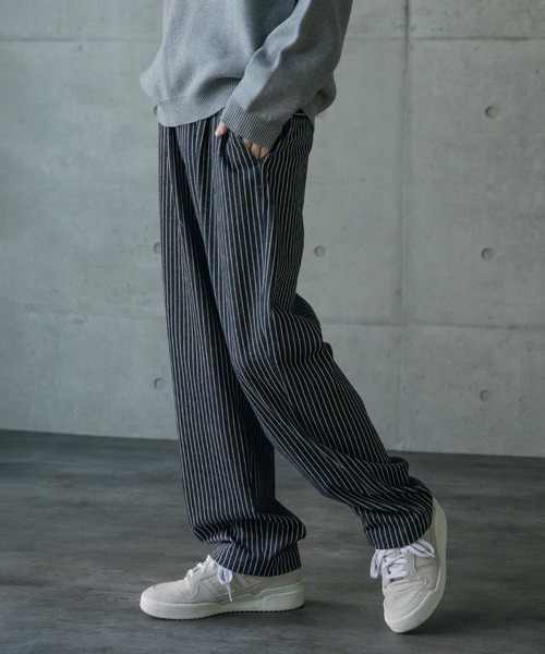 RATTLE TRAP(ラトルトラップ)の「ストレッチヒッコリーワンタックワイドテーパードパンツ(その他パンツ・メンズ・ブラック/ネイビー・M/L)」の7枚目の写真