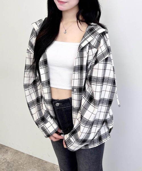 INGNI(イング)の「【WEB限定】フードビッグチェックシャツ(シャツ/ブラウス・レディース・ワイン系8/ホワイト系9/ブラック系・M)」の6枚目の写真