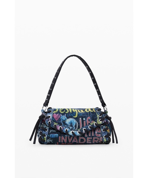 Desigual（デシグアル）の「グラフィティプリントバゲット ストリートミニショルダーバッグ（ショルダーバッグ・レディース・マルチ・FREE）」の7枚目の写真