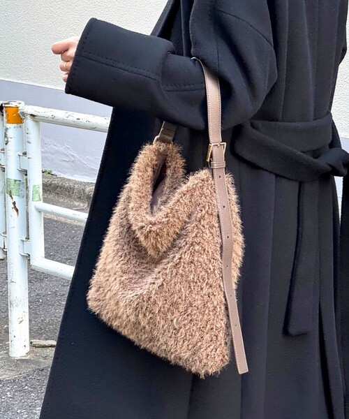 セール】フェイクファーショルダーバッグ（ショルダーバッグ