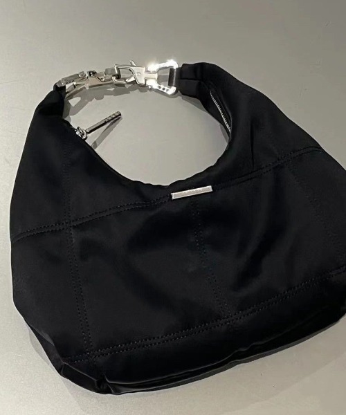 DEVICE(デバイス)の「ラウンド メタルパーツ 2WAY ハンドバッグ(ハンドバッグ・レディース・ブラック・FREE)」の3枚目の写真