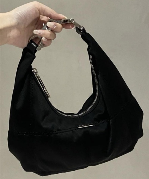DEVICE(デバイス)の「ラウンド メタルパーツ 2WAY ハンドバッグ(ハンドバッグ・レディース・ブラック・FREE)」の18枚目の写真