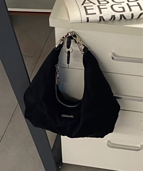 DEVICE(デバイス)の「ラウンド メタルパーツ 2WAY ハンドバッグ(ハンドバッグ・レディース・ブラック・FREE)」の16枚目の写真