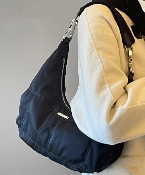 DEVICE(デバイス)の「ラウンド メタルパーツ 2WAY ハンドバッグ(ハンドバッグ・レディース・ブラック・FREE)」の11枚目の写真