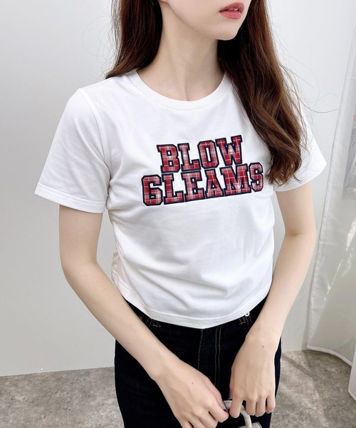 INGNI(イング)の「サイドギャザー貼付ロゴTシャツ(Tシャツ/カットソー・レディース・ホワイト系その他7/ブラック系その他3/ホワイト系1/ブラック系・M)」の10枚目の写真