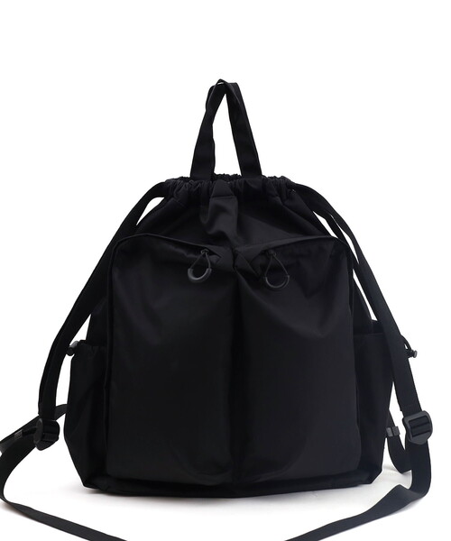 COOCO（クーコ）の「撥水ビッグポケット巾着リュック／Ａ４対応（バックパック/リュック・レディース・ブラック/ブラウン/グレー・FREE）」の4枚目の写真