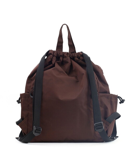 COOCO（クーコ）の「撥水ビッグポケット巾着リュック／Ａ４対応（バックパック/リュック・レディース・ブラック/ブラウン/グレー・FREE）」の13枚目の写真