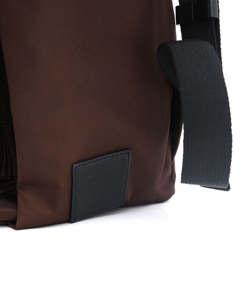 COOCO（クーコ）の「撥水ビッグポケット巾着リュック／Ａ４対応（バックパック/リュック・レディース・ブラック/ブラウン/グレー・FREE）」の22枚目の写真