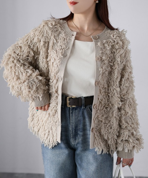 Riberry(リベリー)の「前後2WAYループヤーンニットカーディガン(カーディガン/ボレロ・レディース・ベージュ/ブラック/オフホワイト・FREE)」の3枚目の写真