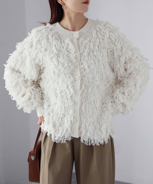 Riberry(リベリー)の「前後2WAYループヤーンニットカーディガン(カーディガン/ボレロ・レディース・ベージュ/ブラック/オフホワイト・FREE)」の5枚目の写真