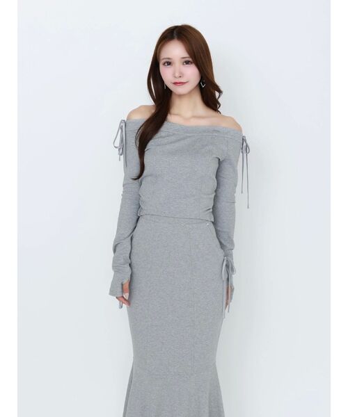 EATME（イートミー）の「【SETUP】リボンオフショルダーTOP（Tシャツ/カットソー・レディース・ブラック/アイボリー/グレー・FREE）」の4枚目の写真