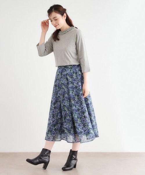 LAURA ASHLEY(ローラアシュレイ)の「【人気デザイン!7分袖/日本製/コットン100%】シフォンフリルネック カットソー(Tシャツ/カットソー・レディース・オフホワイト/ライトグレー/ネイビー/ボルドー・38/40)」の11枚目の写真