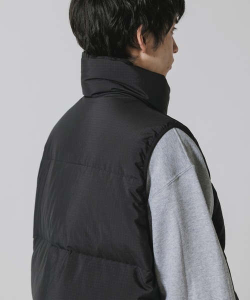 FACETASM(ファセッタズム)の「FACETASM/ファセッタズム FLOWING DOWN VEST ダウンベスト(ダウンベスト・メンズ・ブラック・5/4/3)」の13枚目の写真