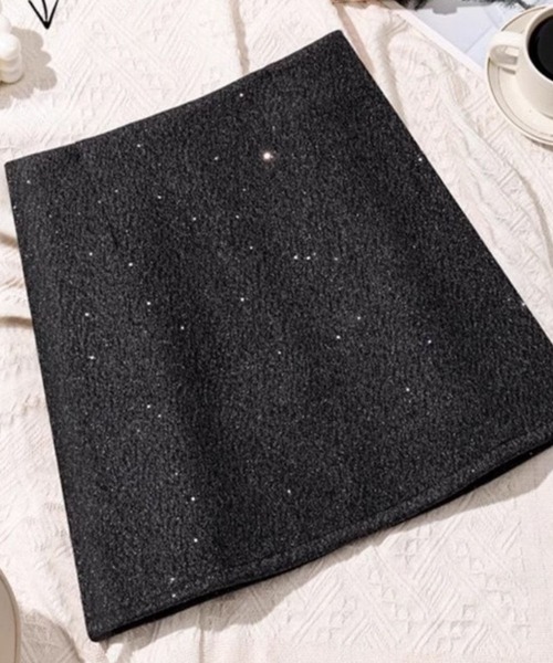 SPIGA（スピーガ）の「ﾗｲﾝｽﾄｰﾝ台形ﾐﾆｽｶｰﾄ（スカート・レディース・ブラック/グレー・SMALL/X-LARGE/LARGE/MEDIUM）」の2枚目の写真