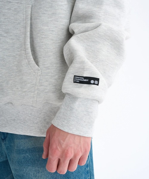 ELEMENT(エレメント)の「ELEMENT メンズ ESSENTIAL HOOD パーカー 【2025年秋冬モデル】/エレメントバックプリントプルオーバーパーカー・フーディー(パーカー・メンズ・ブラック/ホワイト系その他/ブラウン系その他・LARGE/X-LARGE/MEDIUM)」の5枚目の写真