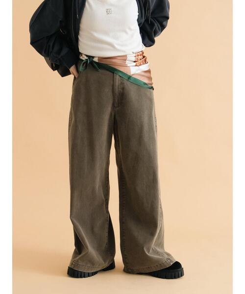 ehka sopo(エヘカソポ)の「ウォッシュ加工ワイドパンツ(その他パンツ・レディース・マスタード/ブラウン/チャコールグレー・F)」の2枚目の写真