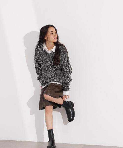 N.（N. Natural Beauty Basic）（エヌエヌナチュラルビューティーベーシック）の「メランジVネックニット（ニット/セーター・レディース・イエロー系その他/グレー系その他/ブラック系その他・MEDIUM）」の12枚目の写真