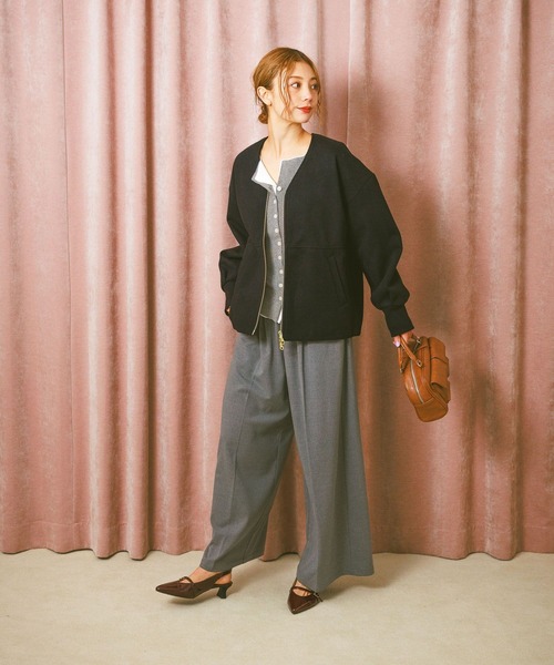 BAYFLOW（ベイフロー）の「ウールライクZIPブルゾン / Vネックノーカラーショートコート（ブルゾン・レディース・ライトブルー/ブラック/ライトグレー/ボルドー/モカ/ネイビー・SMALL/MEDIUM）」の22枚目の写真