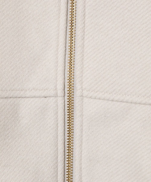 BAYFLOW（ベイフロー）の「ウールライクZIPブルゾン / Vネックノーカラーショートコート（ブルゾン・レディース・ライトブルー/ブラック/ライトグレー/ボルドー/モカ/ネイビー・SMALL/MEDIUM）」の19枚目の写真