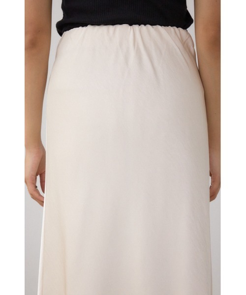 AZUL by moussy（アズールバイマウジー）の「VENUSナローサテンスカート（スカート・レディース・アイボリー/サックスブルー/ダークブラウン・SMALL/MEDIUM）」の11枚目の写真