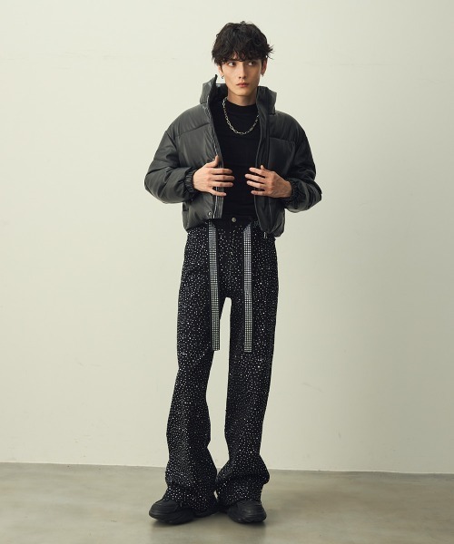 Shoowtime(ショウタイム)の「Synthetic leather short puffer jacket / 合成皮革ショート丈パッファージャケット(ダウンジャケット/コート・メンズ・ブラック/カーキ・LARGE/MEDIUM/X-LARGE)」の12枚目の写真