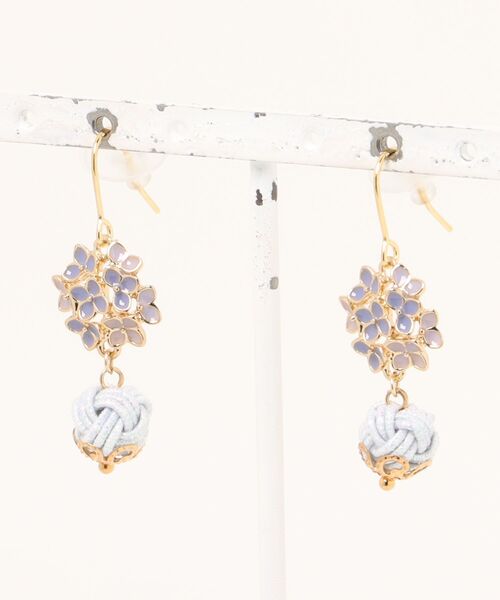 tone（トーン）の「【Shin】[シン]水引花結びピアスー花ゆららー(MA)（ピアス（両耳用）・レディース・イエロー/ブルー系その他/ブルー系その他2/レッド系その他2/ピンク系その他4/レッド系その他/桜/イエロー系その他/パープル系その他/ピンク系その他3/ピンク系その他2/イエロー系その他2/ホワイト系その他2/ブルー系その他3/ホワイト/レッド/ブラウン/ベージュ/ベージュ系2/グリーン/ワインレッド/ホワイト系その他3/クリーム/オレンジ系その他/ホワイト系2/ブラック/ブラウン系その他/ピンク系その他5/ベージュ系4/ベージュ系5/ゴールド系その他/ピンク系/ブラック系3/ピンク系その他7/ブラウン系/ゴールド系その他2/ゴールド系その他3/ゴールド系その他4/ピンク系その他6/ブラック系2/ベージュ系3/ゴールド系その他5・FREE）」の22枚目の写真