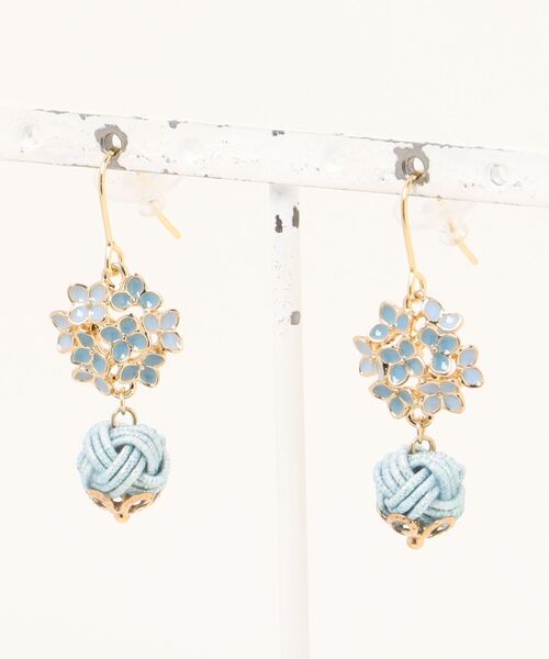 tone（トーン）の「【Shin】[シン]水引花結びピアスー花ゆららー(MA)（ピアス（両耳用）・レディース・イエロー/ブルー系その他/ブルー系その他2/レッド系その他2/ピンク系その他4/レッド系その他/桜/イエロー系その他/パープル系その他/ピンク系その他3/ピンク系その他2/イエロー系その他2/ホワイト系その他2/ブルー系その他3/ホワイト/レッド/ブラウン/ベージュ/ベージュ系2/グリーン/ワインレッド/ホワイト系その他3/クリーム/オレンジ系その他/ホワイト系2/ブラック/ブラウン系その他/ピンク系その他5/ベージュ系4/ベージュ系5/ゴールド系その他/ピンク系/ブラック系3/ピンク系その他7/ブラウン系/ゴールド系その他2/ゴールド系その他3/ゴールド系その他4/ピンク系その他6/ブラック系2/ベージュ系3/ゴールド系その他5・FREE）」の20枚目の写真
